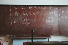 Решение квадратных уравнений: формула корней, примеры