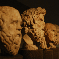 Изображающих греческих или римских философов